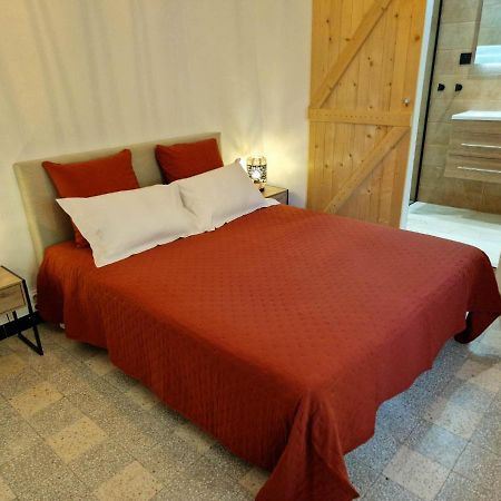 Lou Mouli Di Baou Bed & Breakfast Labeaume Luaran gambar