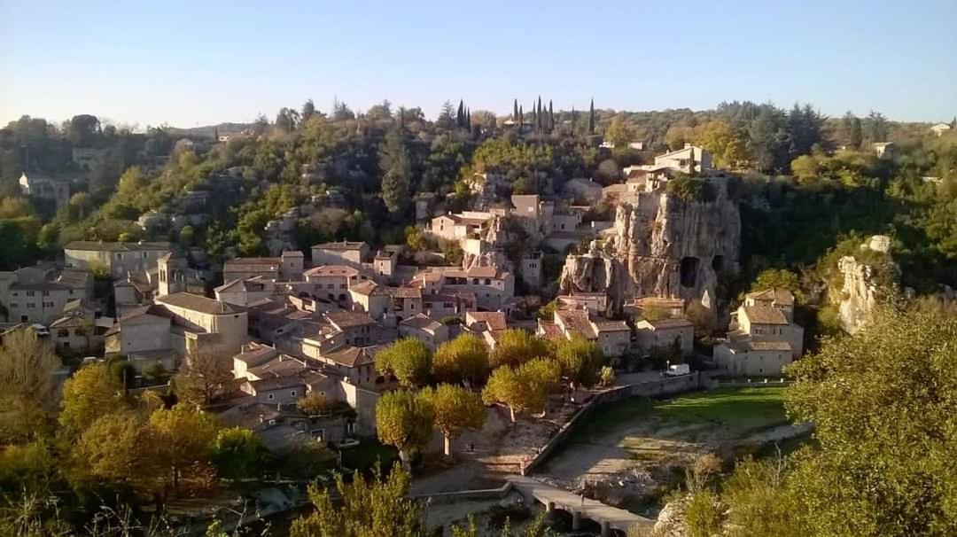Lou Mouli Di Baou Bed & Breakfast Labeaume Luaran gambar