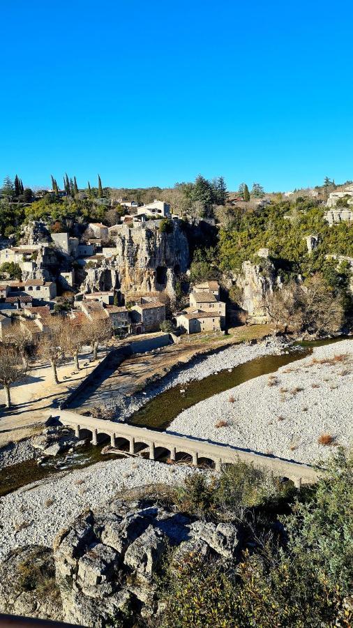 Lou Mouli Di Baou Bed & Breakfast Labeaume Luaran gambar