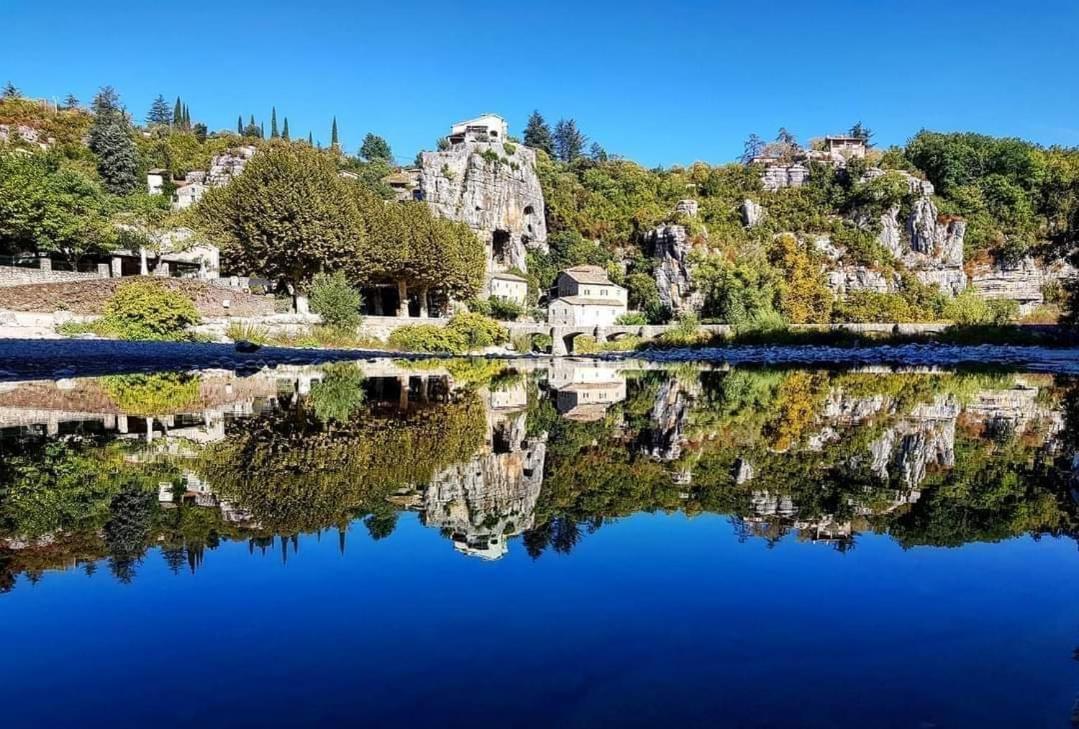 Lou Mouli Di Baou Bed & Breakfast Labeaume Luaran gambar