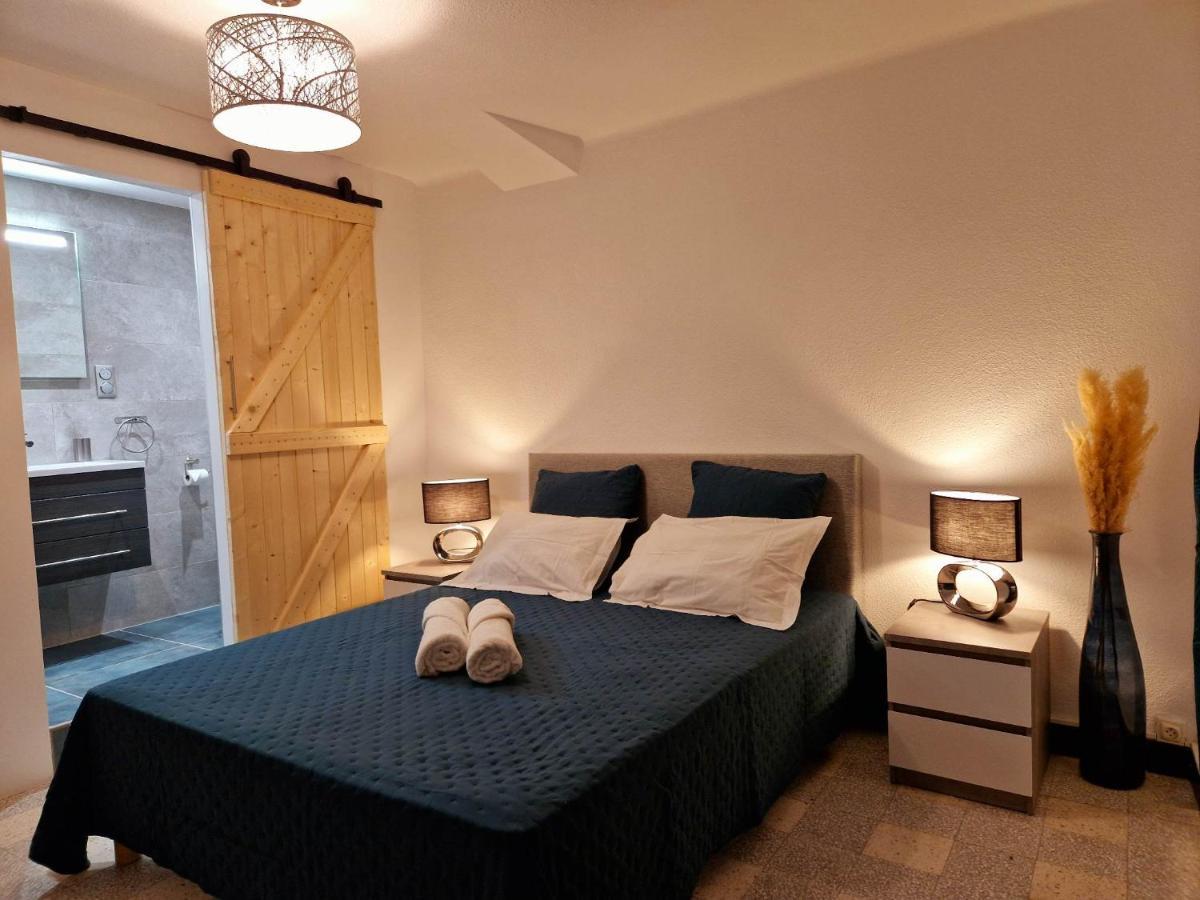 Lou Mouli Di Baou Bed & Breakfast Labeaume Luaran gambar